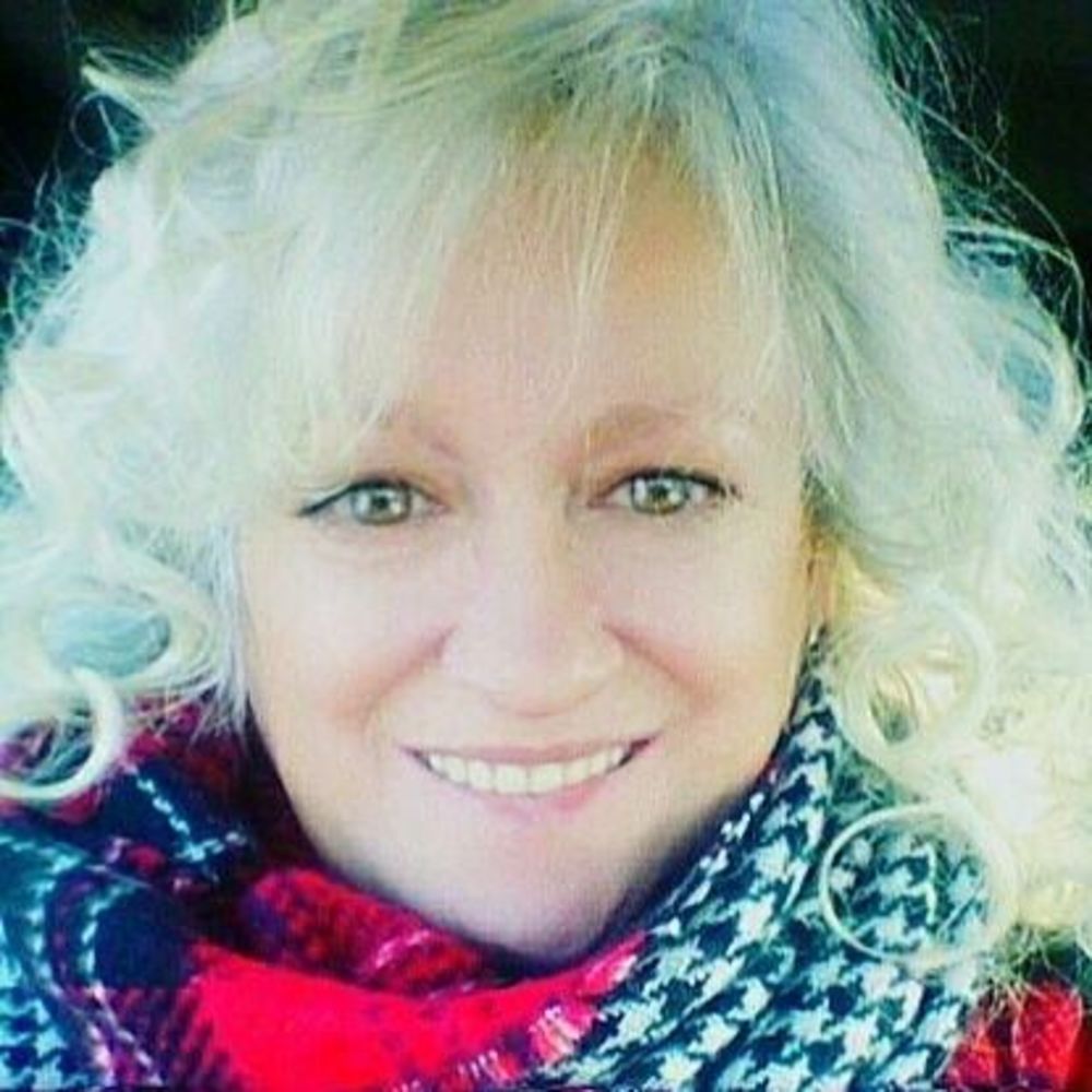 Meet your Posher, Tina